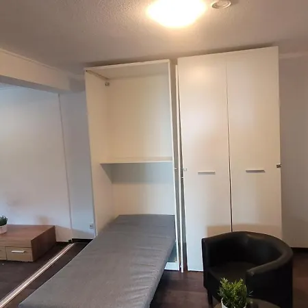 Daire Berg Messe Eg, 2,5 Zimmer, Homeoffice, W-lan