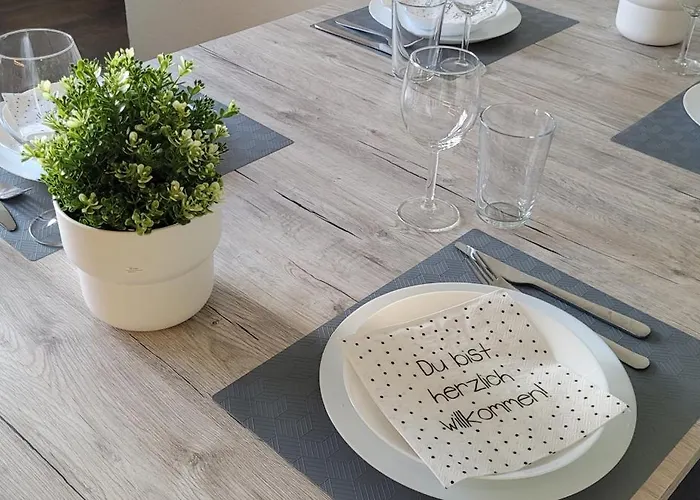 Berg Messe Eg, 2,5 Zimmer, Homeoffice, W-lan Lejlighed